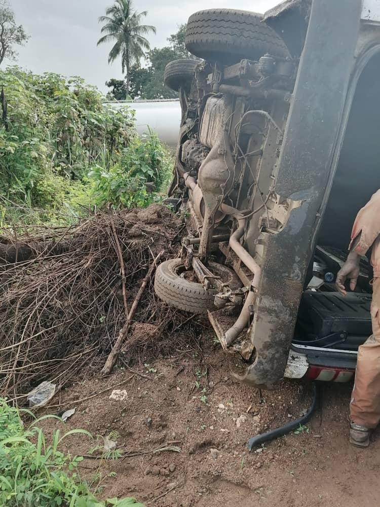 Information reaching osprimetv.com,  a special team of journalists from the African Independent Television (AIT) on assignment to cover the governorship election in Edo State were involved in a fatal accident on Thursday.