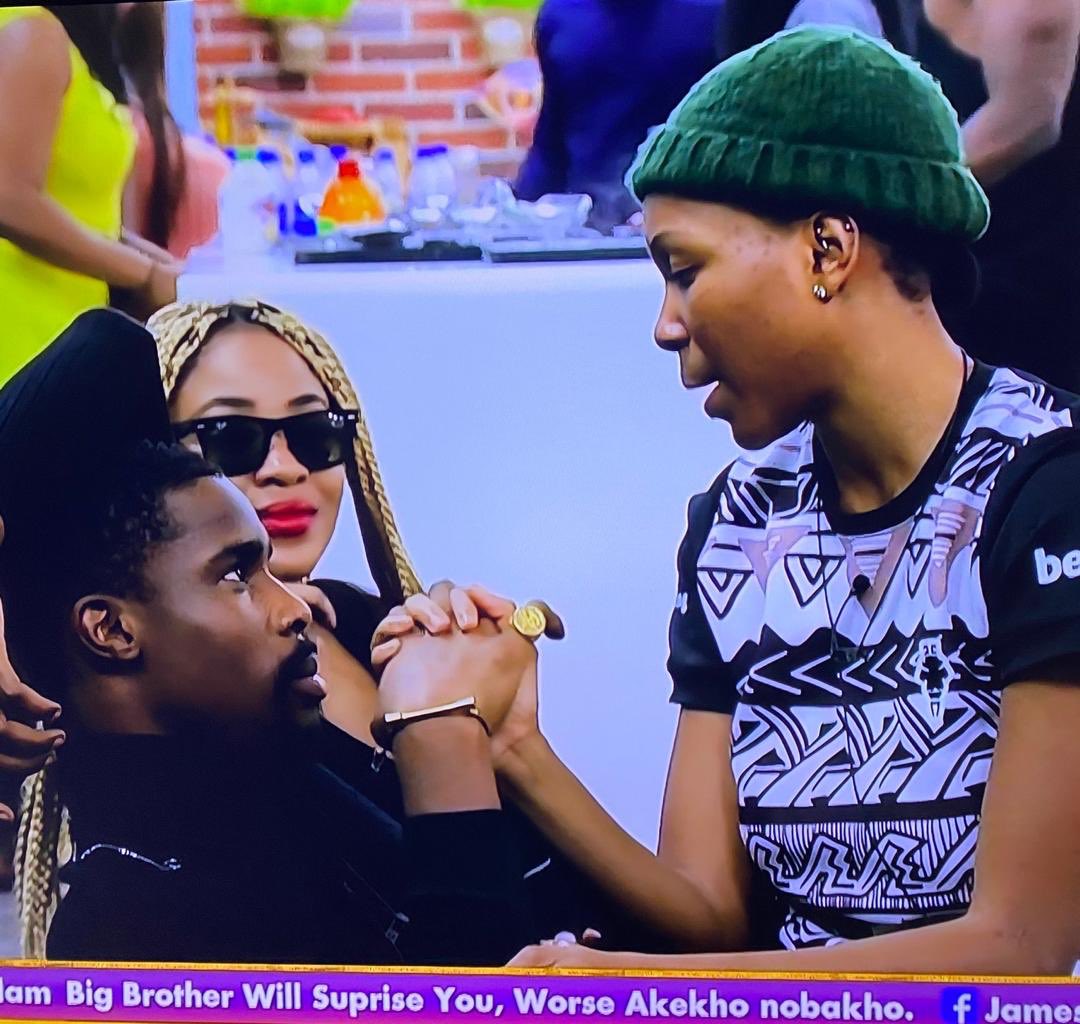 My relationship with Vee is nobody’s concern, says Neo