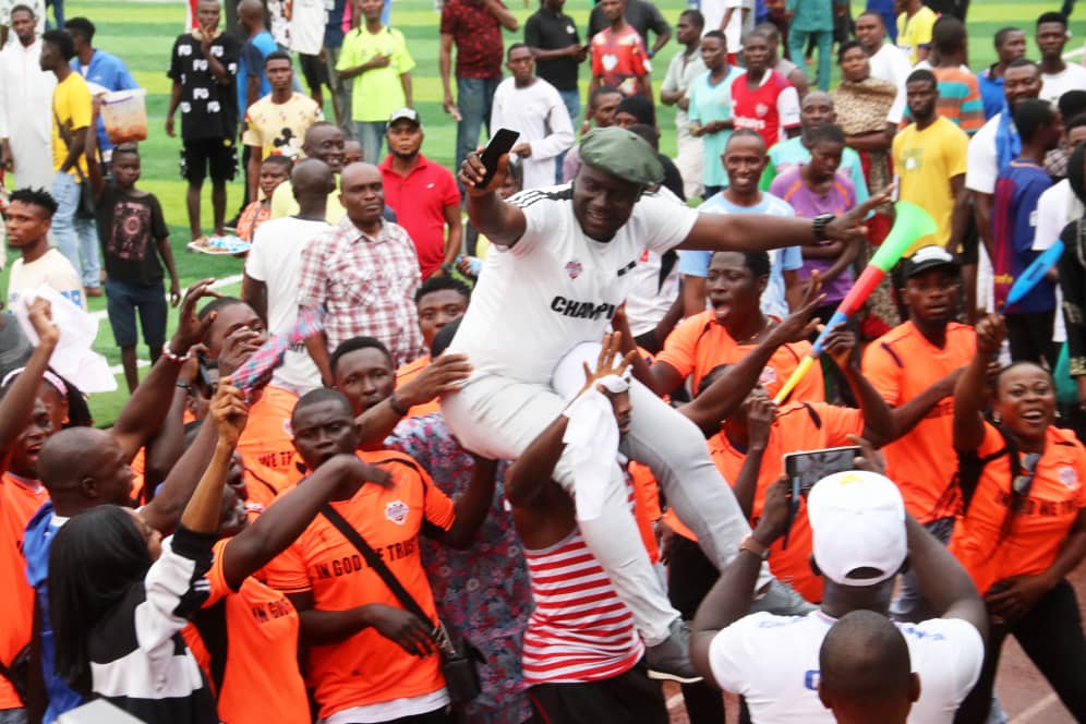 MONIMICHELLE CONGRATULATES BAYELSA UNITED ON PROMOTION TO NPFL, PROMISES TECHNICAL SUPPORT FOR COACH TEIBOWEI'S TEAM.