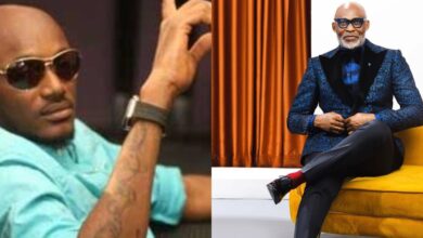 “Tell me who badder” – 2Baba hails legendary Nollywood actor RMD
