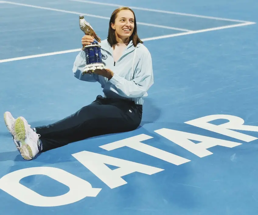 Qatar TotalEnergies Open: Iga Swiatek achieves title defence against Jessica Pegula