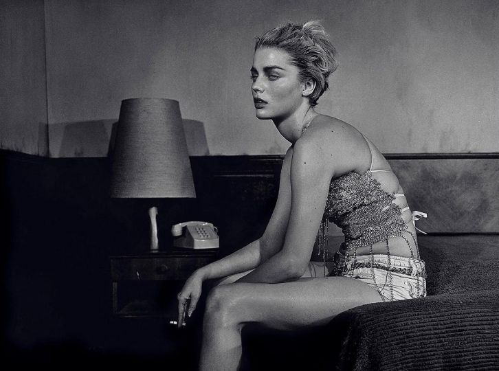 Fanny & the motel room © Jacques Olivar – Courtesy The Selects Gallery