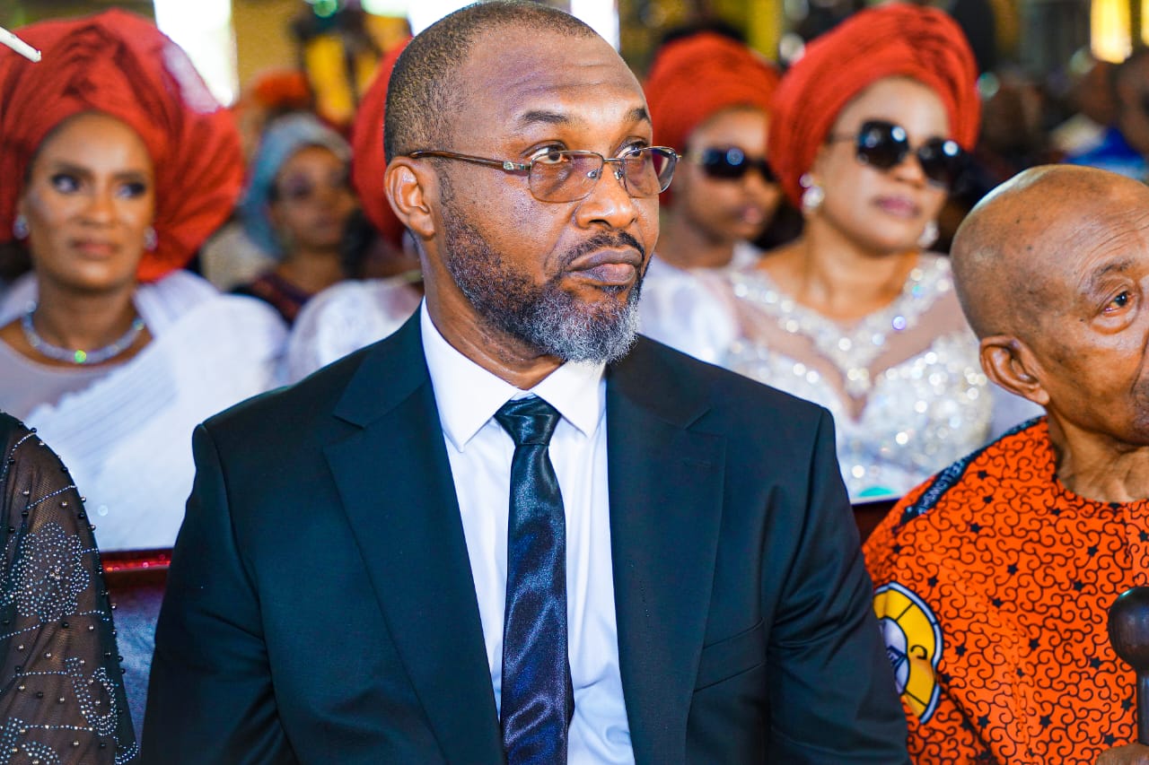 SOLUDO COMMISERATES WITH FORMER MINISTER OF AVIATION, OSITA CHIDOKA ON THE DEMISE OF HIS MOTHER