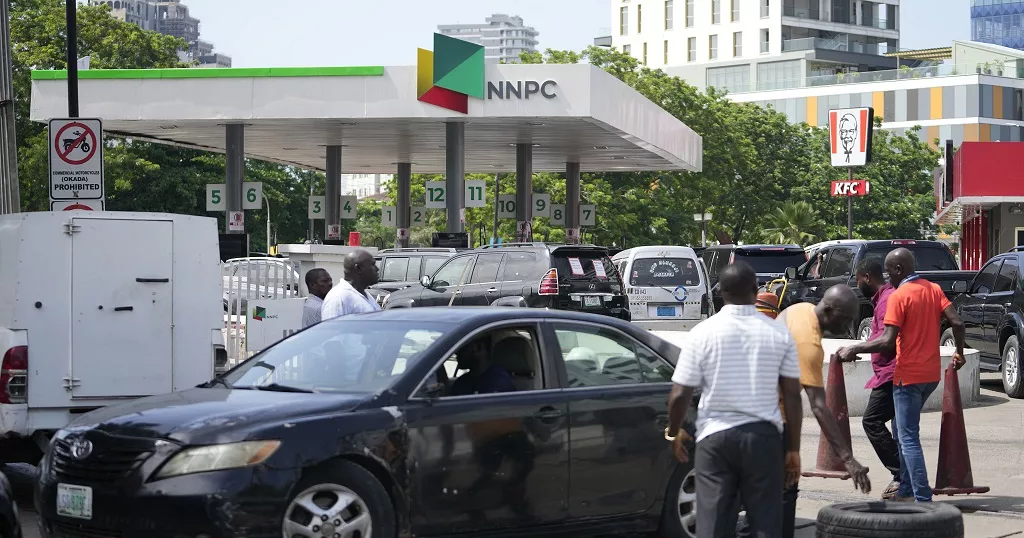 Nigeria: Anger over high fuel prices, shortages