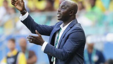 BAYELSA GUBER: SAMSON SIASIA LEADS EX-INTERNATIONALS TO YENAGOA FOR DIRI