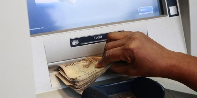 CBN increases ATM transaction fees, withdrawal issues at ATMs to CBN, Simple steps to report complaints , withdrawal issues at ATMs to CBN