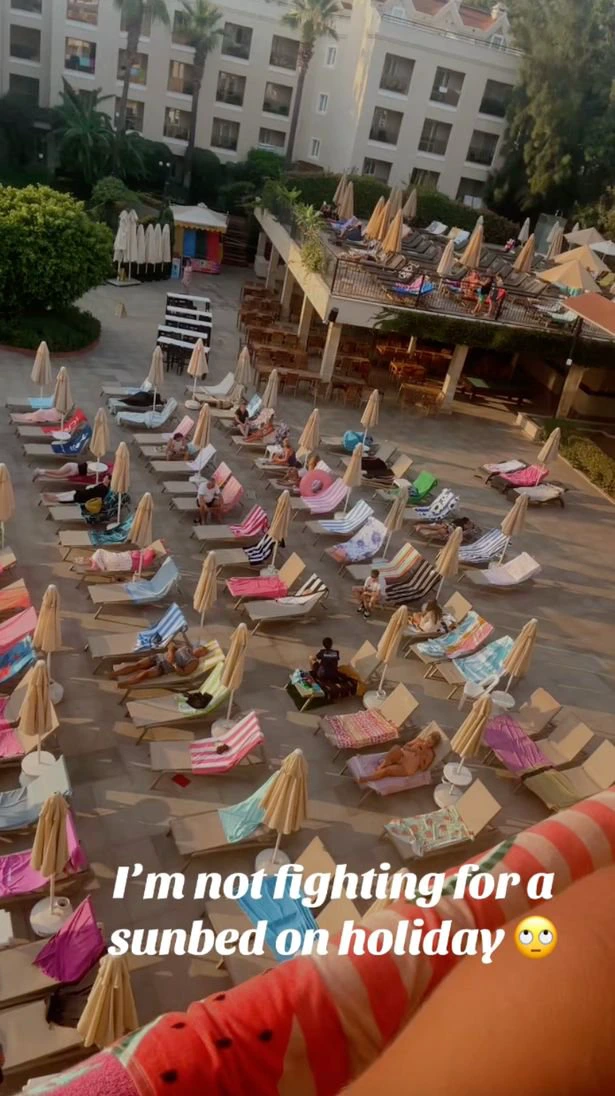 Woman wakes up at 7.30am at Turkey hotel and is shocked at what she finds