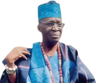 Oba Nojeemdeen Fashola